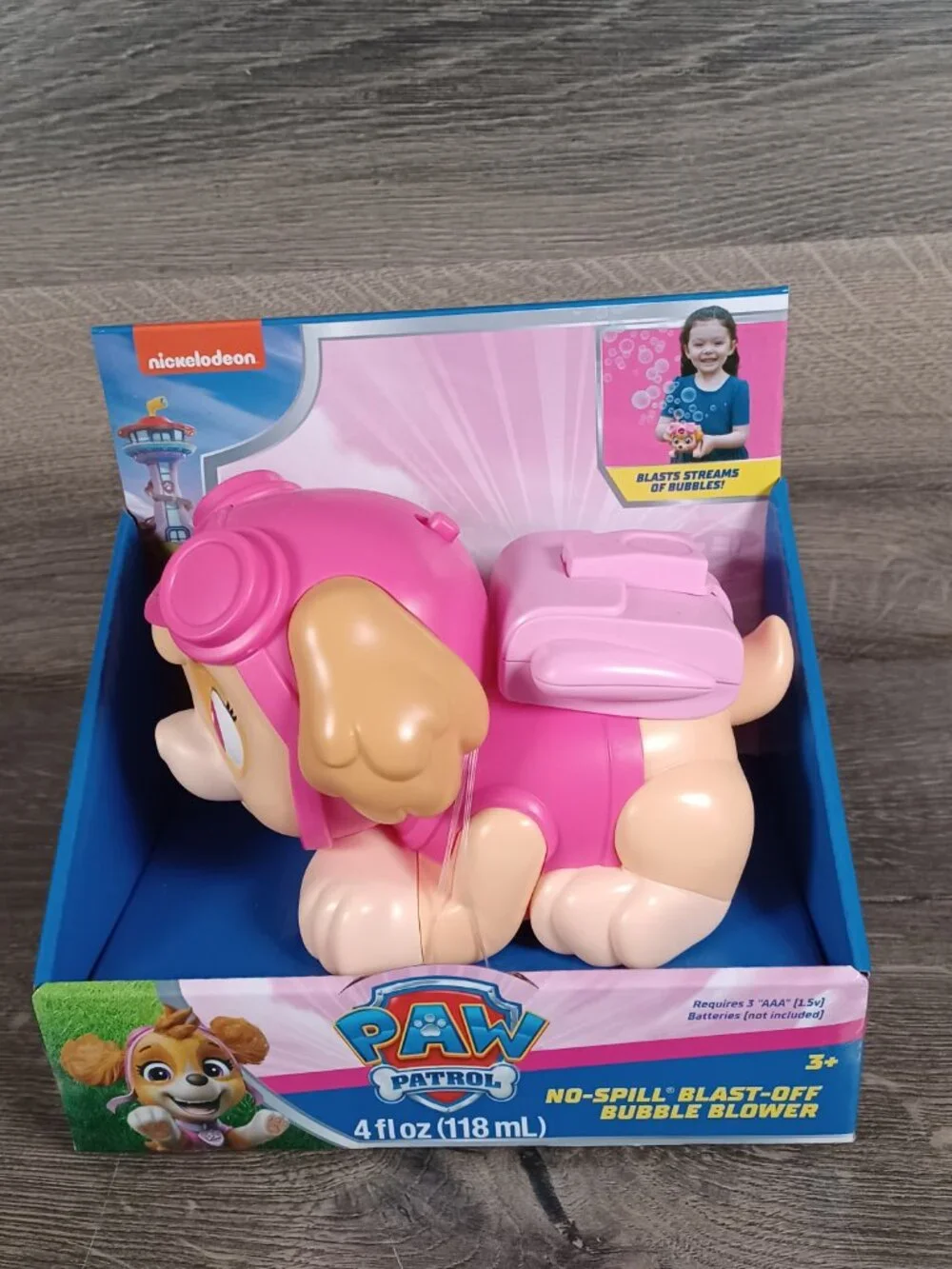 NIB Nickelodeon  PAW Patrol Skye No-Spill Blast-Off Bubble Blower Toy